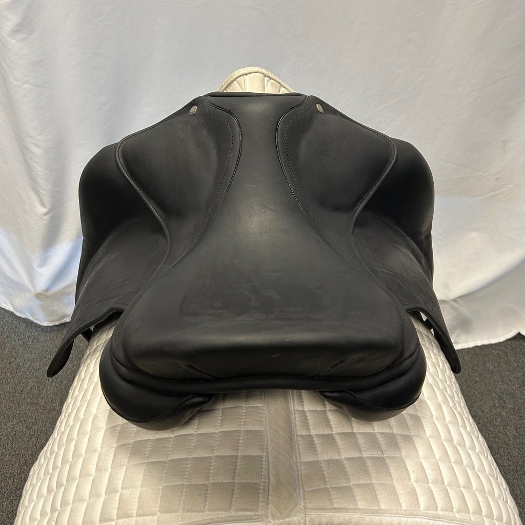 Used Childeric DSP Monoflap 16.5" Dressage Saddle