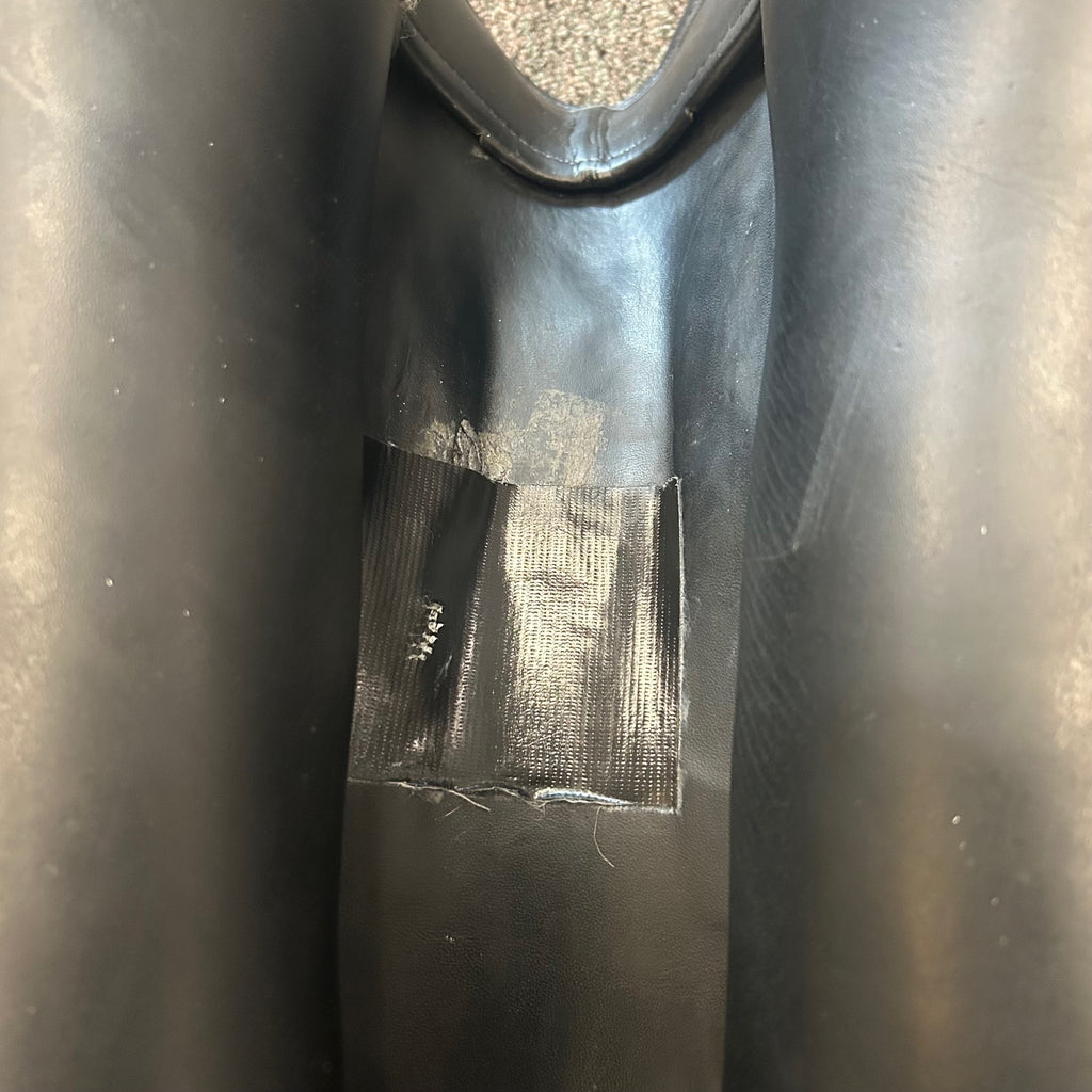 Used Custom Icon Flight 18" Monoflap Dressage Saddle