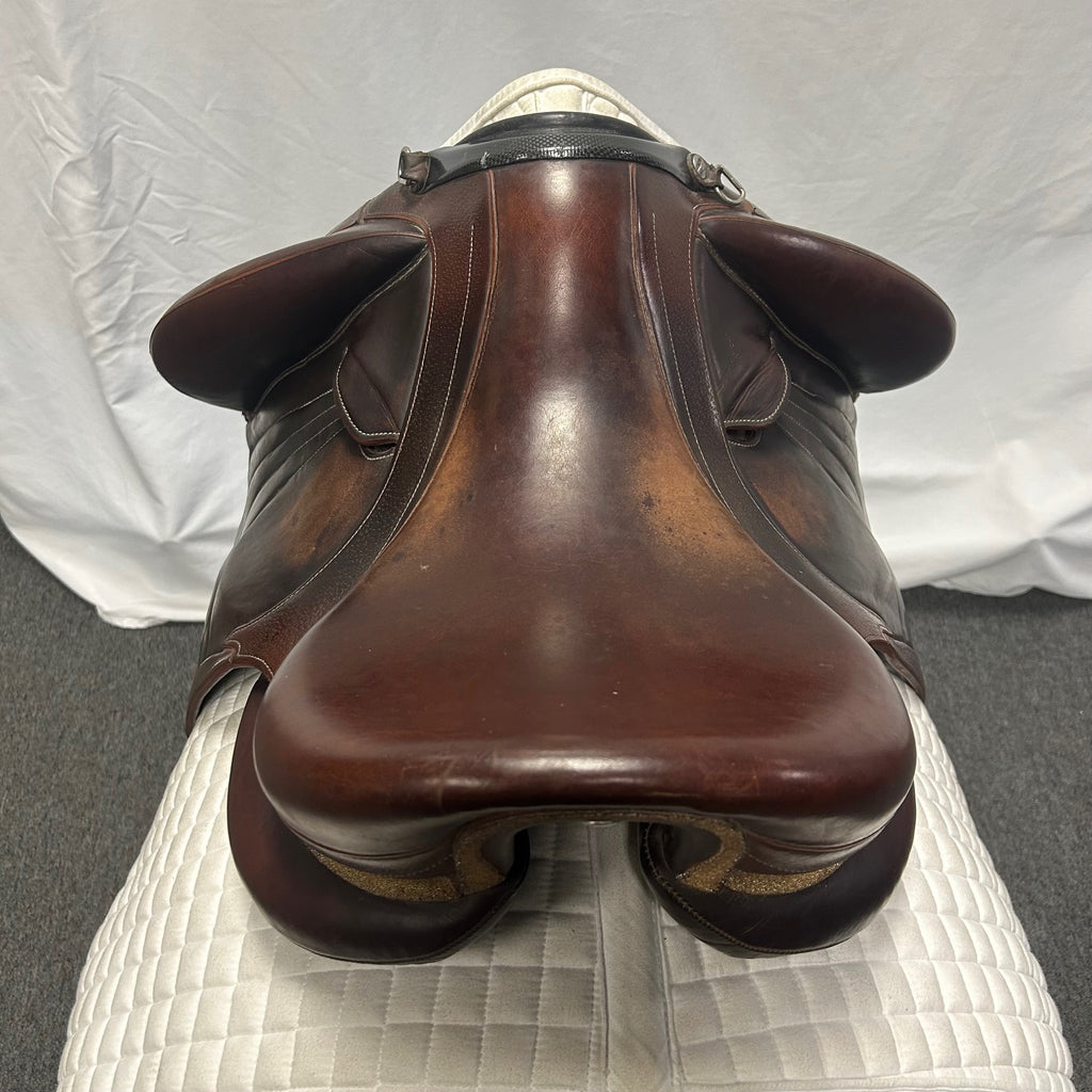 HOLD: Used Devoucoux Makila Harmonie 17.5" Monoflap Dressage Saddle