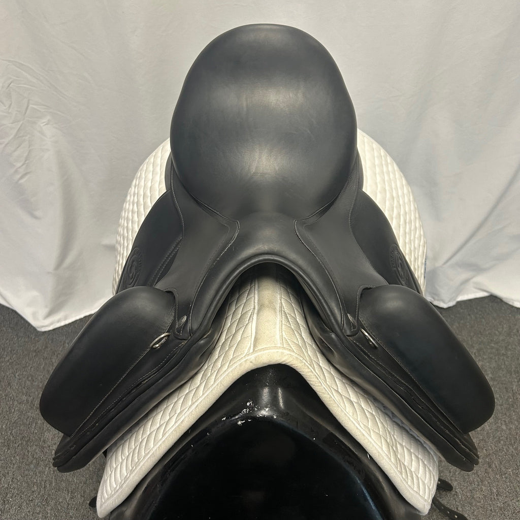 Used Forestier Aachen 17" Dressage Saddle