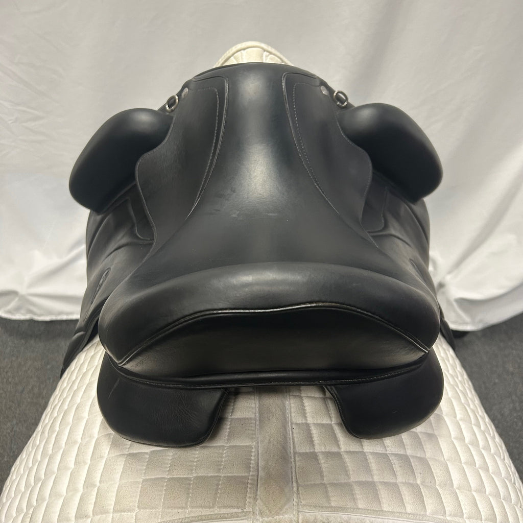 Used Forestier Aachen 17" Dressage Saddle