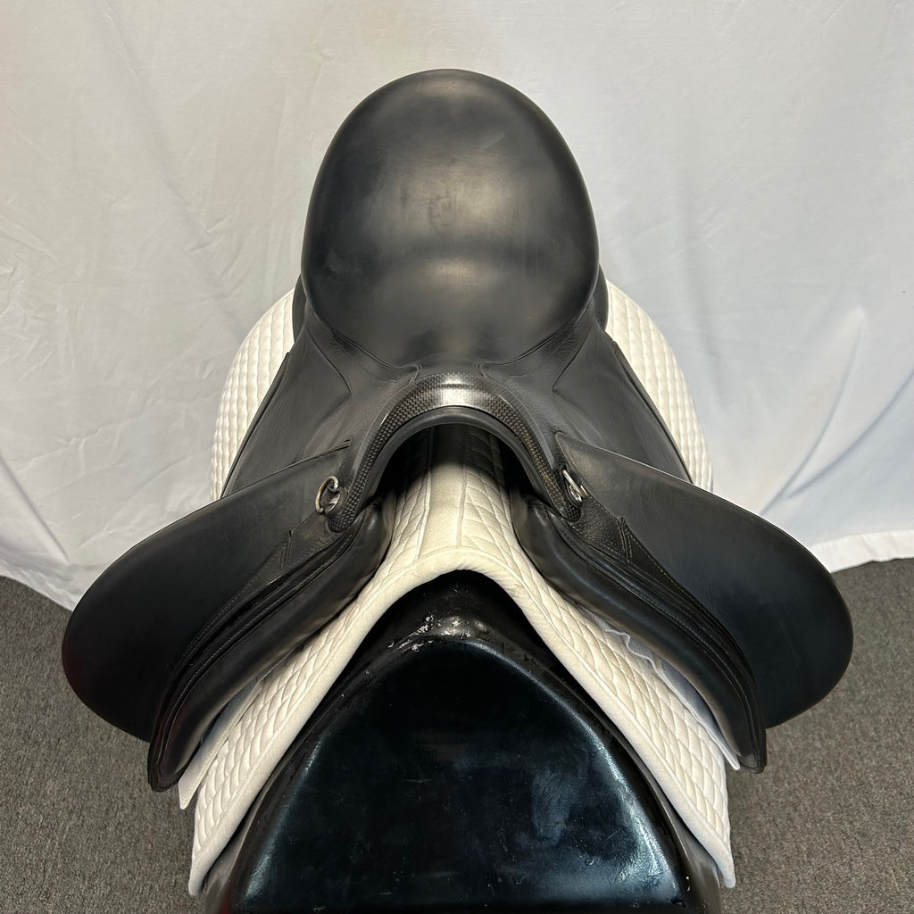 Used Devoucoux Makila Harmonie S 17.5" Monoflap Dressage Saddle