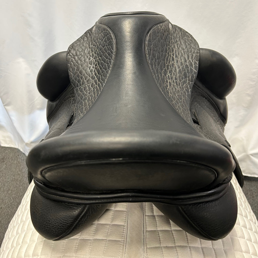 Used Custom Saddlery Wolfgang Omni Monoflap 17.5" Dressage Saddle