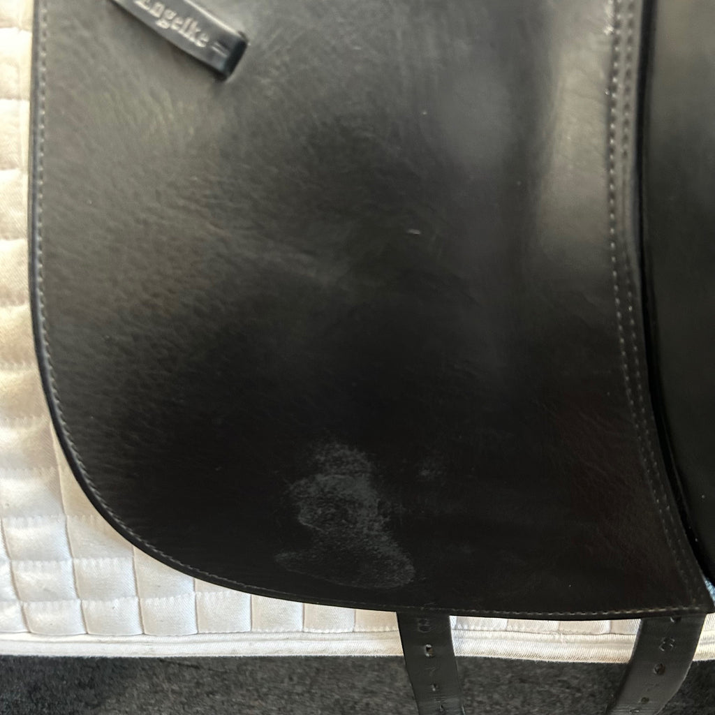 Used Prestige X D1-K Zero 17" Dressage Saddle