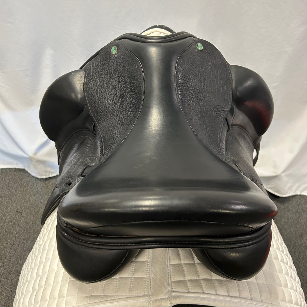 Used Täkt by Frank Baines Saddlery TSD-10 17" Dressage Saddle