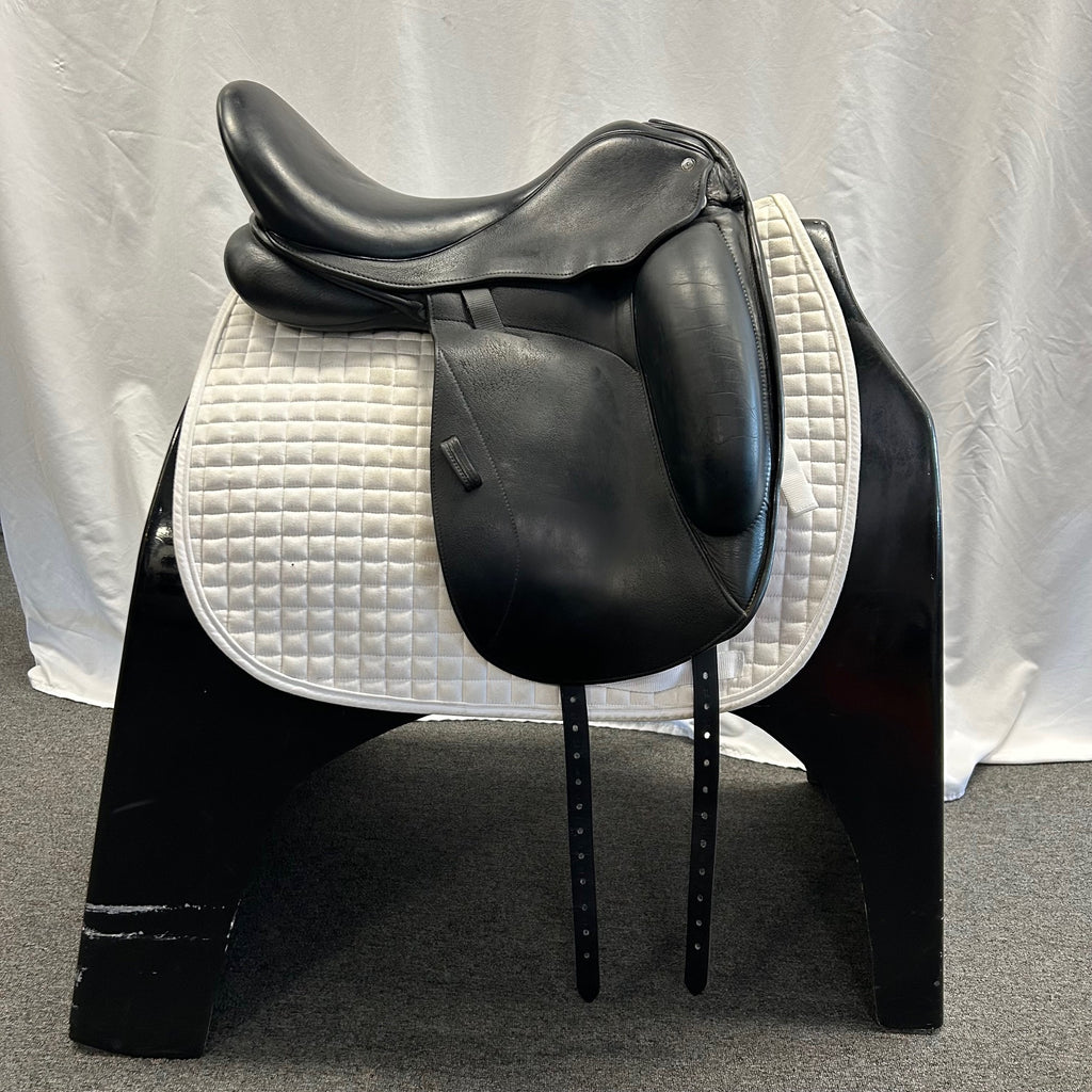Used Custom Icon Star 18" Monoflap Dressage Saddle