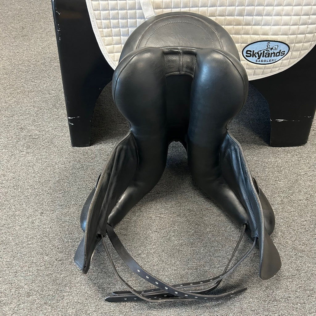 Used Custom Icon Star 18" Monoflap Dressage Saddle