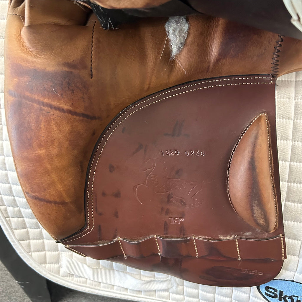 Used MaxFlex Fado 18" All-Purpose Saddle