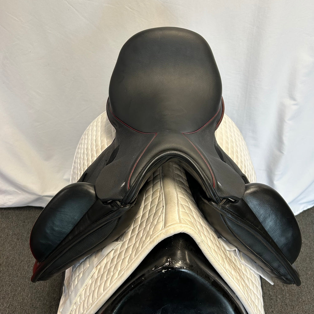 Used Custom Saddlery Wolfgang Omni Monoflap 17" Dressage Saddle