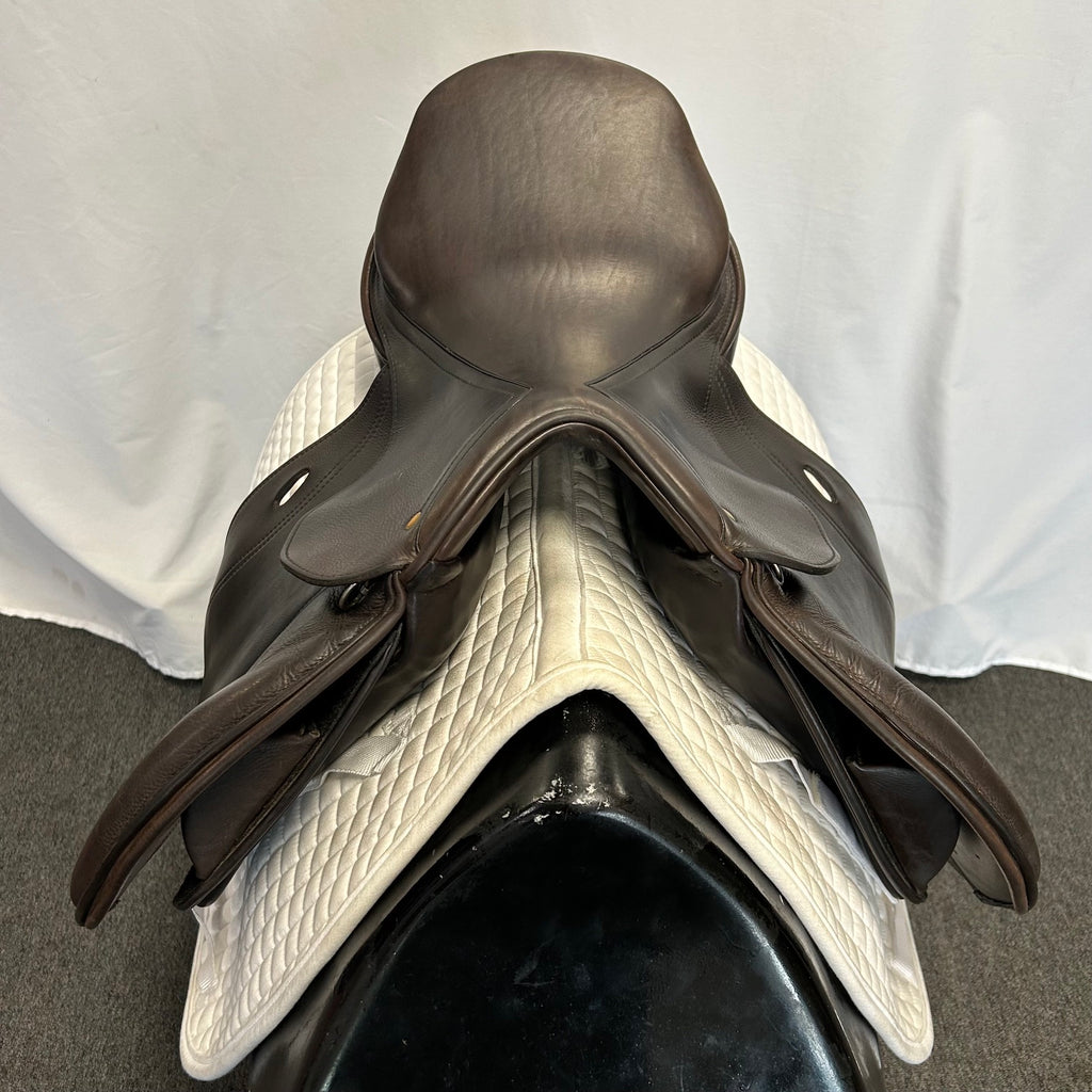 Used Schleese Eagle 17.5" Jump Saddle