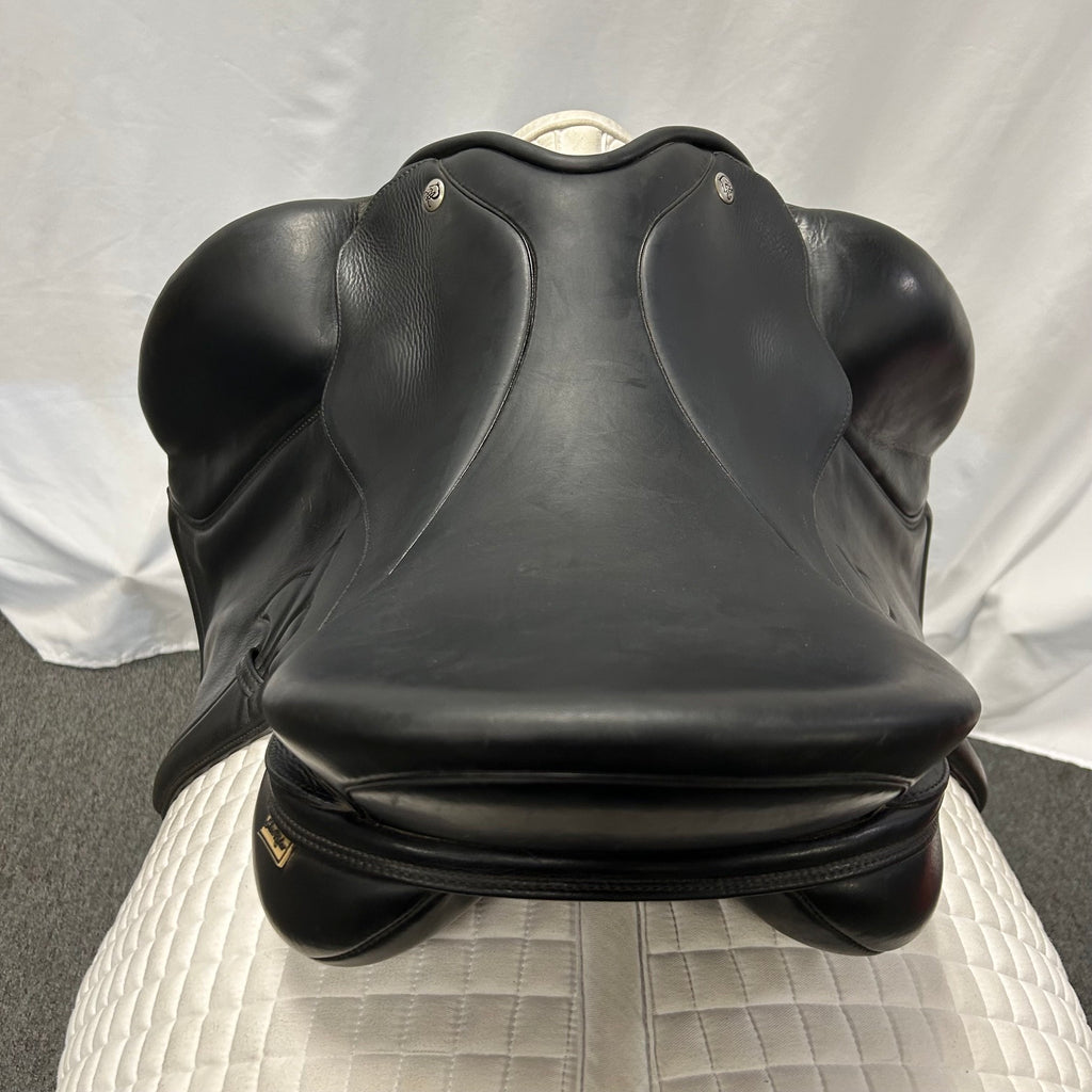 Used MacRider Olympic 17" Dressage Saddle
