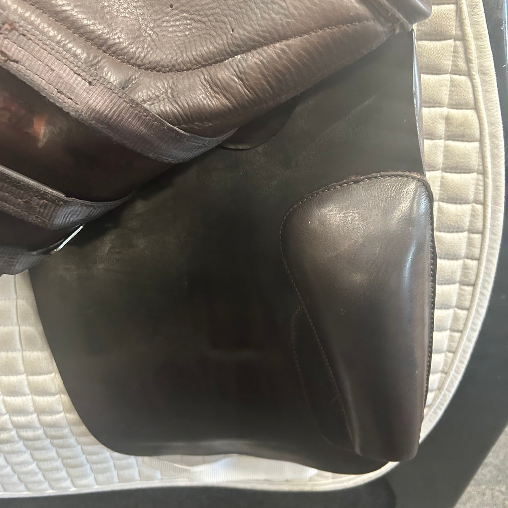 Used Fairfax Original 17.5" Dressage Saddle