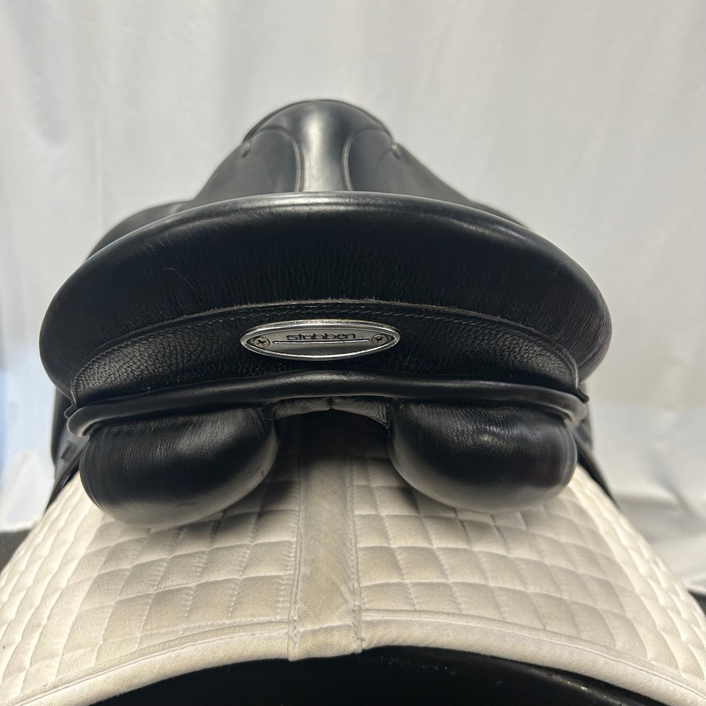 Used Stubben Genesis Special 18"/31cm Dressage Saddle