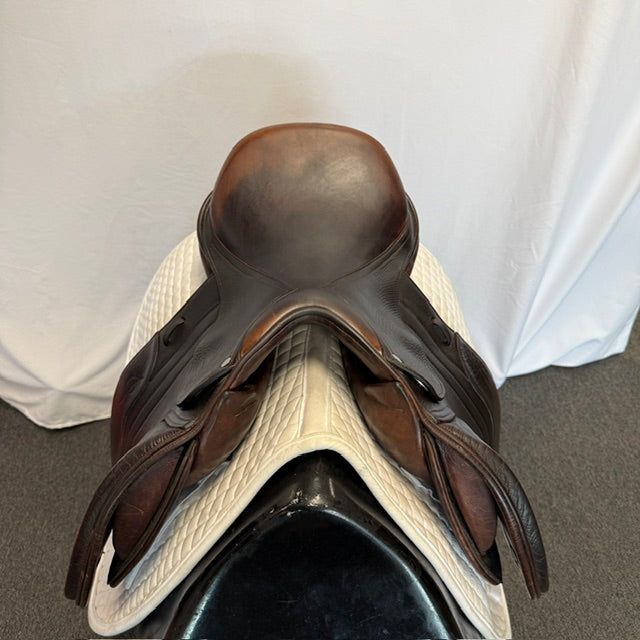 Used Schleese Jete 16.5" Jump Saddle