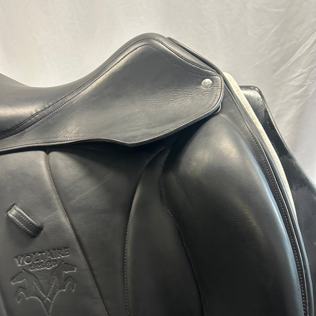 Used Voltaire Adelaide 18" Monoflap Dressage Saddle