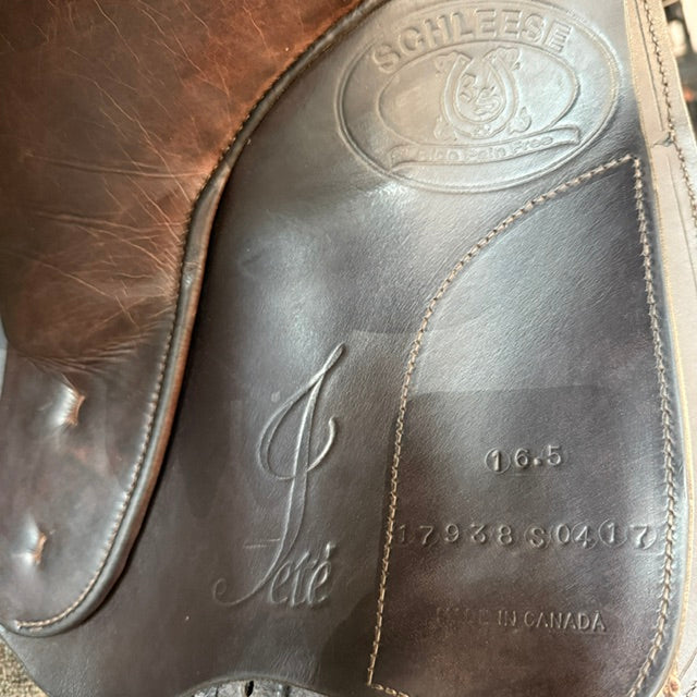 Used Schleese Jete 16.5" Jump Saddle