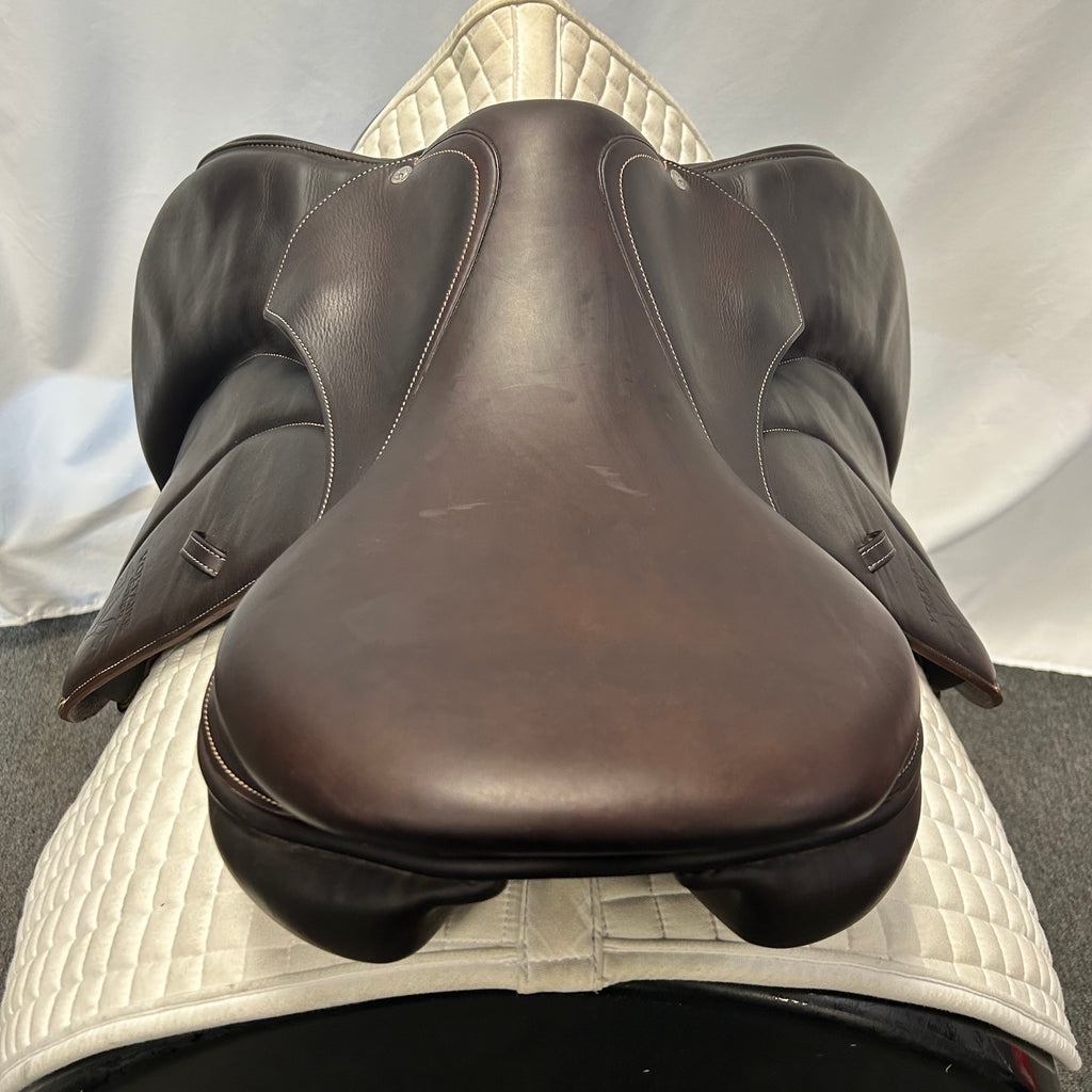 Used Voltaire Palm Beach 17.5" Jump Saddle