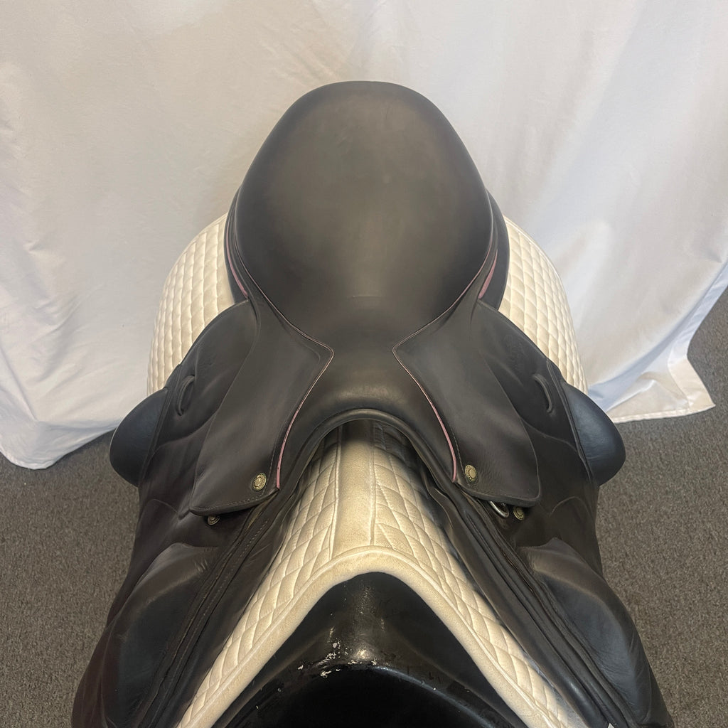 Used Devoucoux Chiberta O 18" Jump Saddle