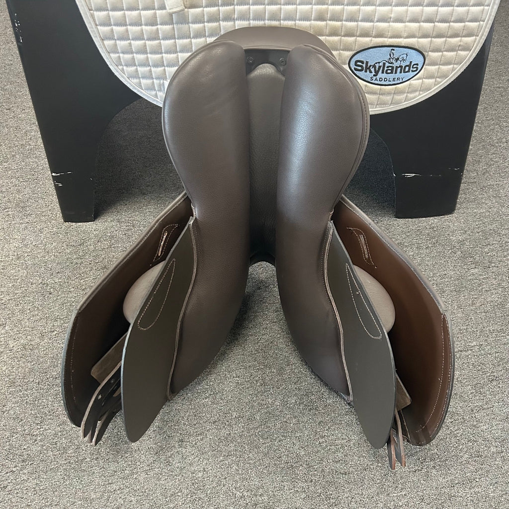 Demo Envy Pulse 18" Jump Saddle