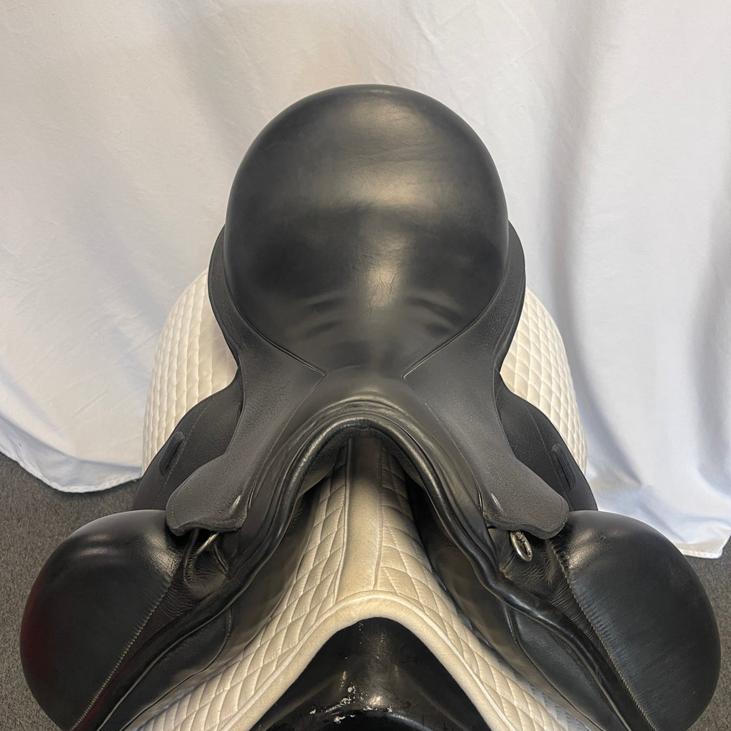 Used Custom Icon Alpha 18" Monoflap Dressage Saddle