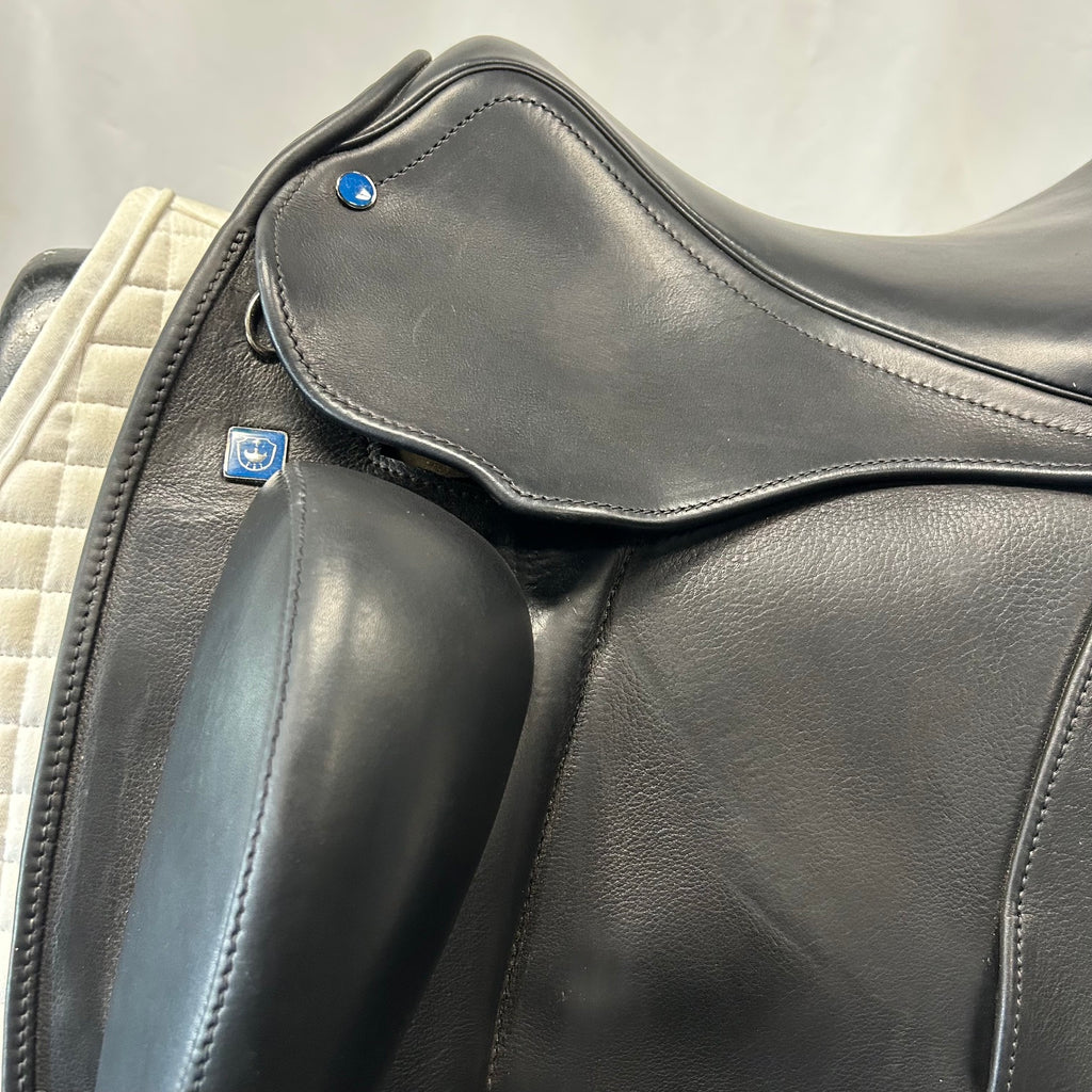 Used Stubben Centurion II 17.5" Dressage Saddle