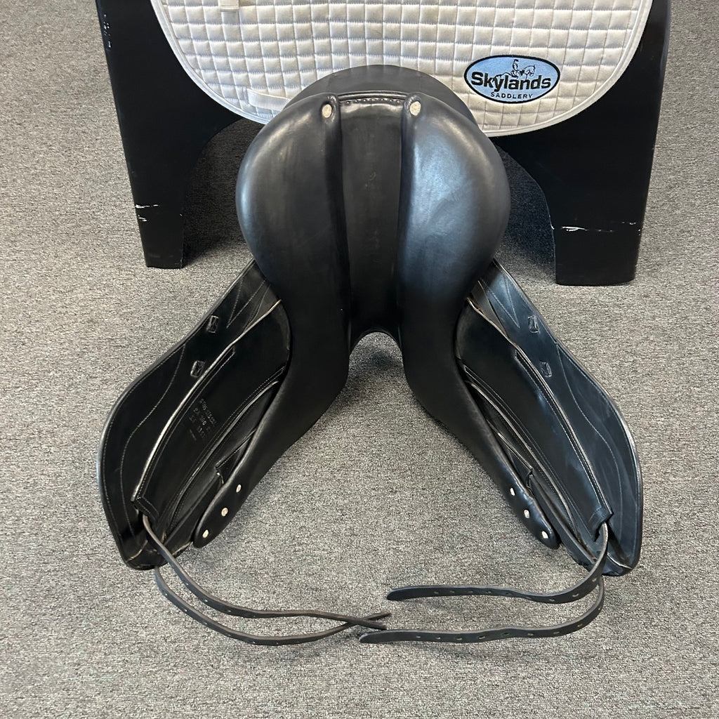 Used CWD SE05 17.5" Dressage Saddle