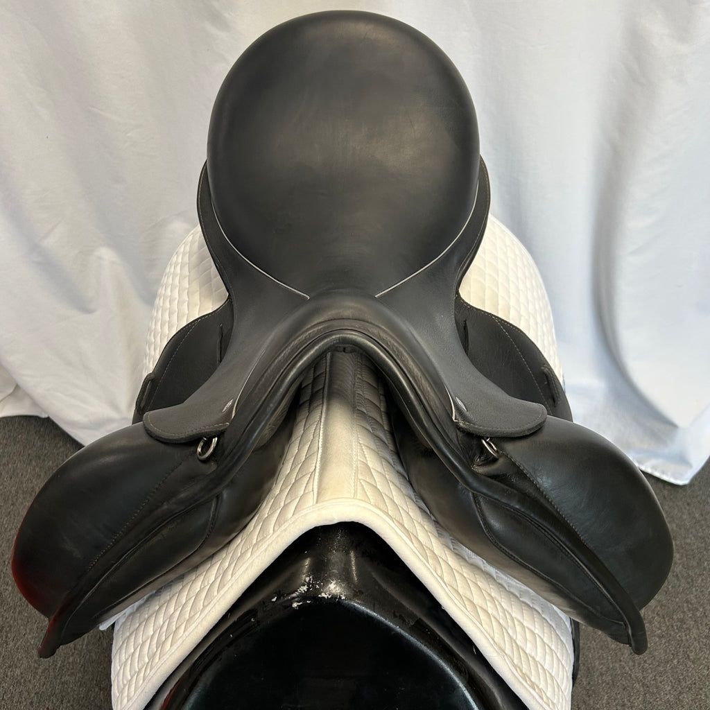 Used Custom Icon Flight 18" Monoflap Dressage Saddle