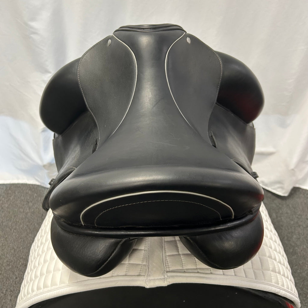 Used Custom Icon Flight 18" Monoflap Dressage Saddle