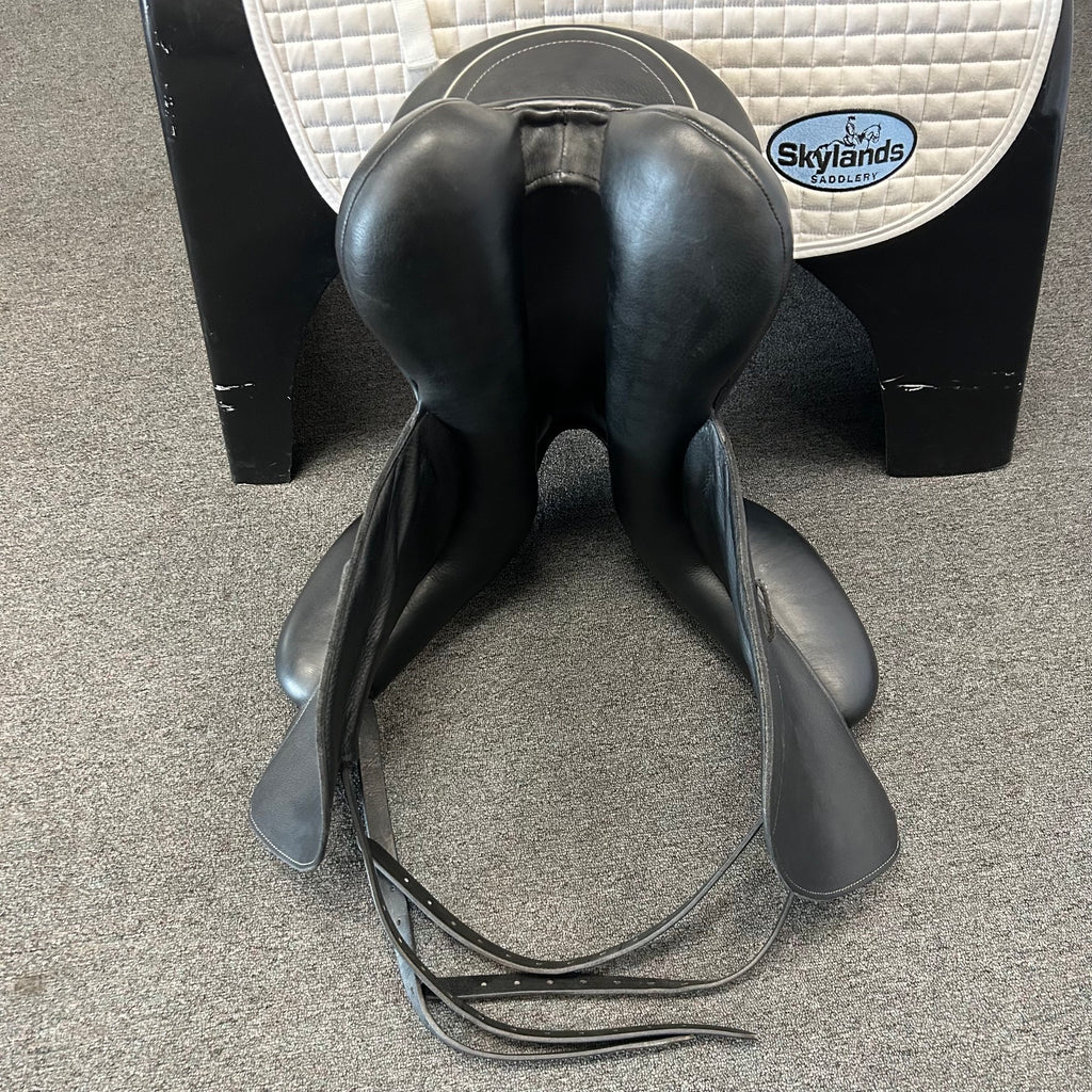 Used Custom Icon Flight 18" Monoflap Dressage Saddle