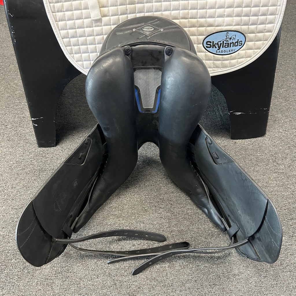 Used Prestige Philosophy 18" Dressage Saddle