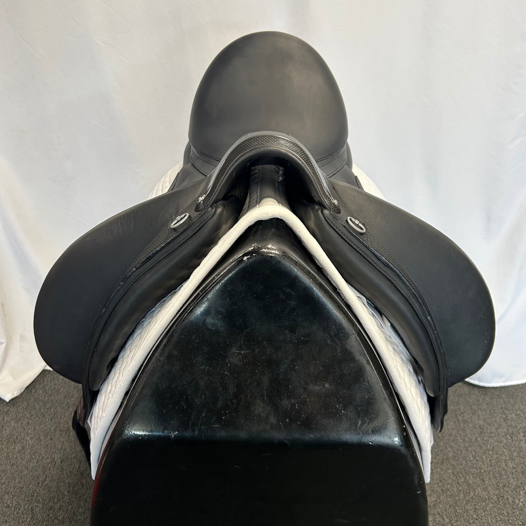 Used Devoucoux Makila Harmonie S 18" Monoflap Dressage Saddle