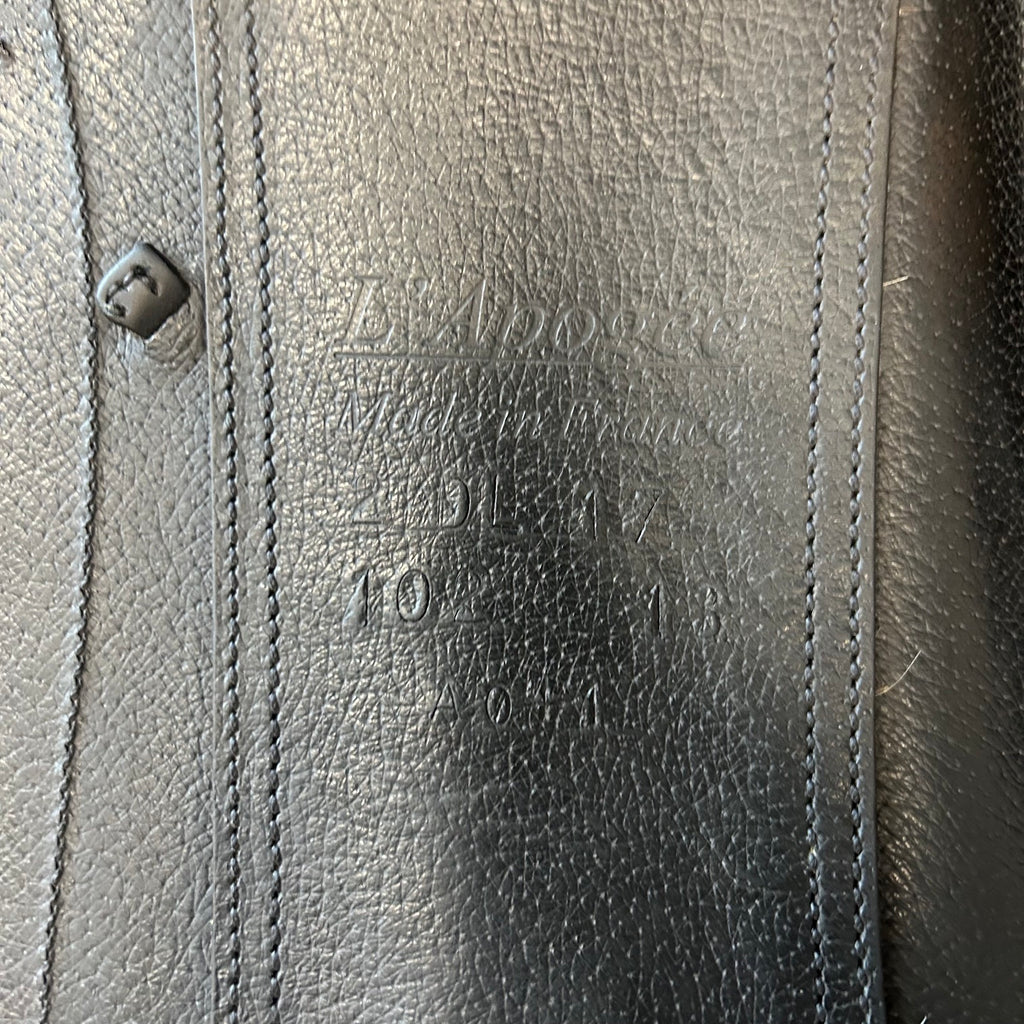 Used L'Apogee 17" DL Dressage Saddle
