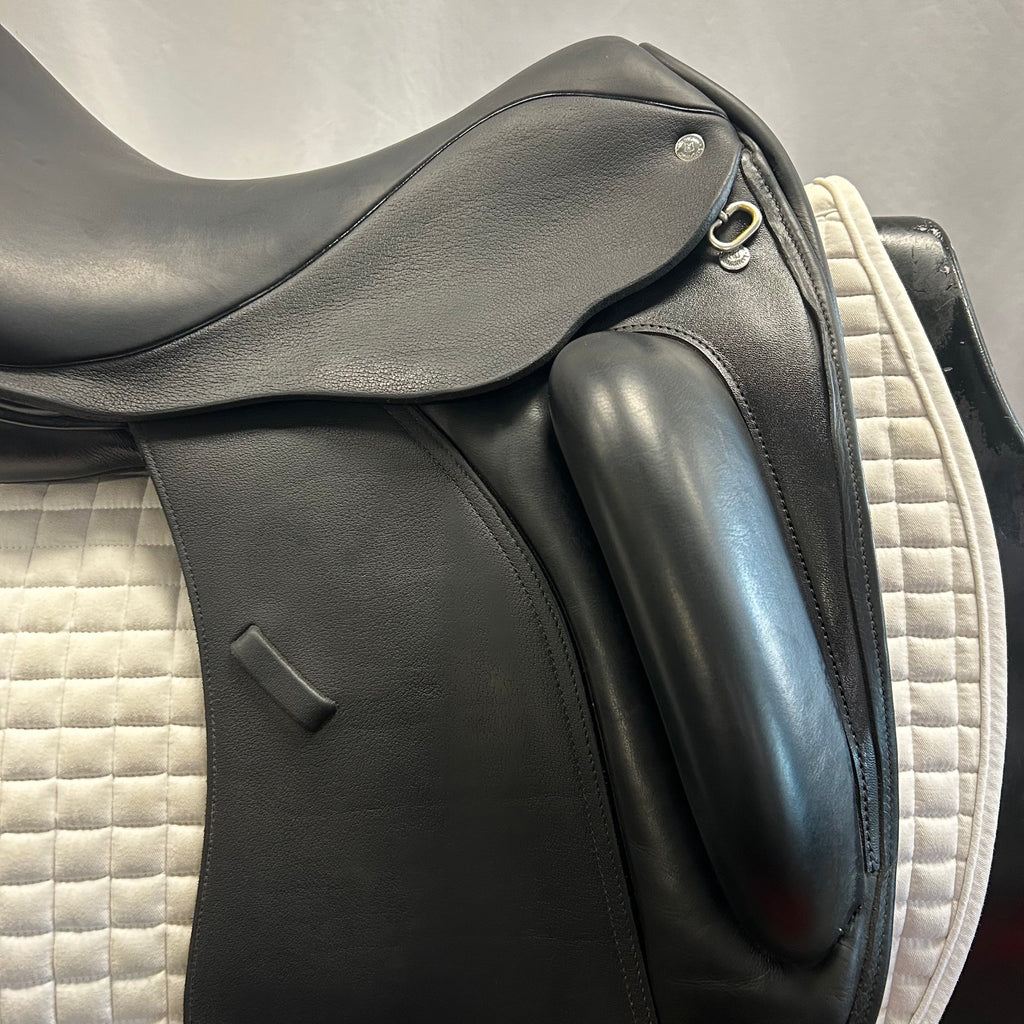 HOLD: Used Custom Wolfgang Solo MKII 17.5" Dressage Saddle