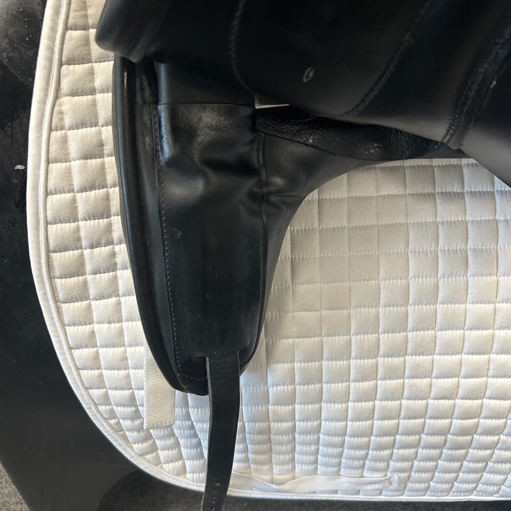 HOLD: Used Custom Wolfgang Solo MKII 17.5" Dressage Saddle