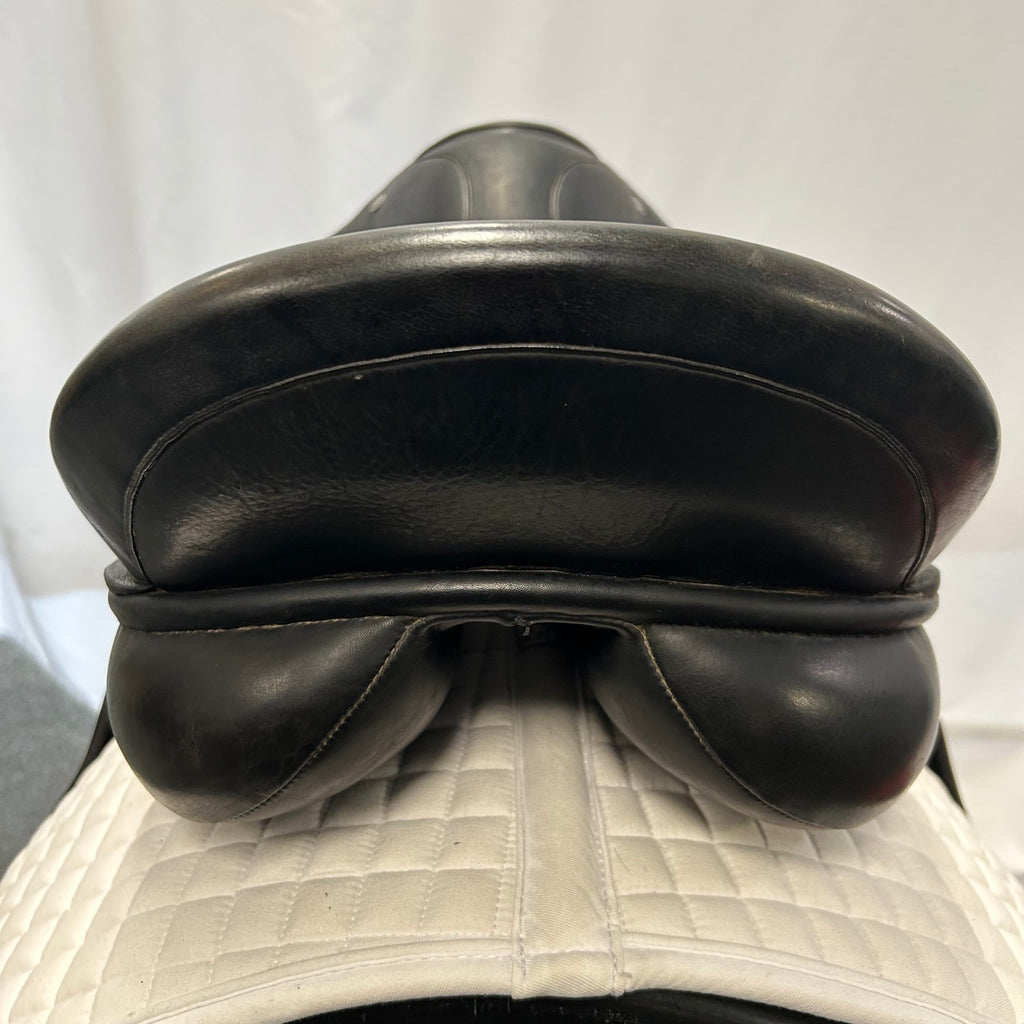 Used Custom VLX 18" Dressage Saddle