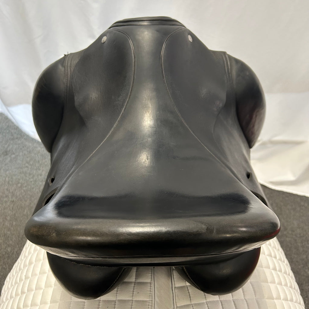 Used Custom VLX 18" Dressage Saddle
