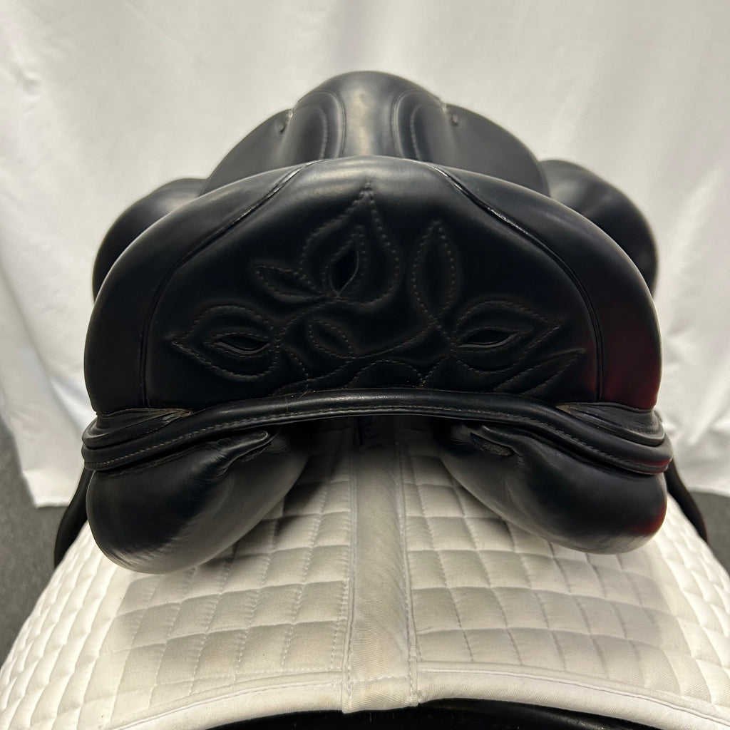 Used Prestige X-Helen 17" Dressage Saddle