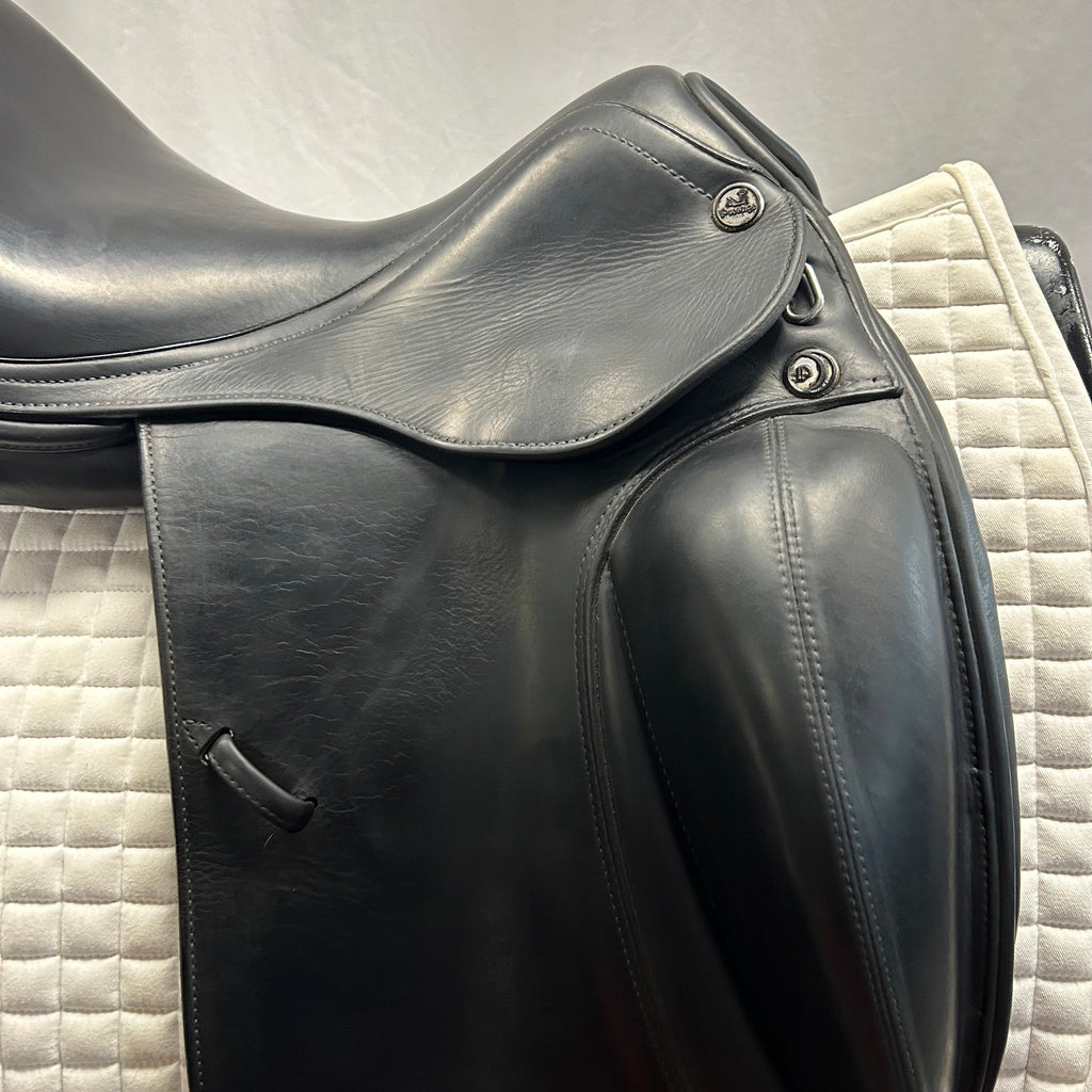 Used Prestige X-Helen 17" Dressage Saddle