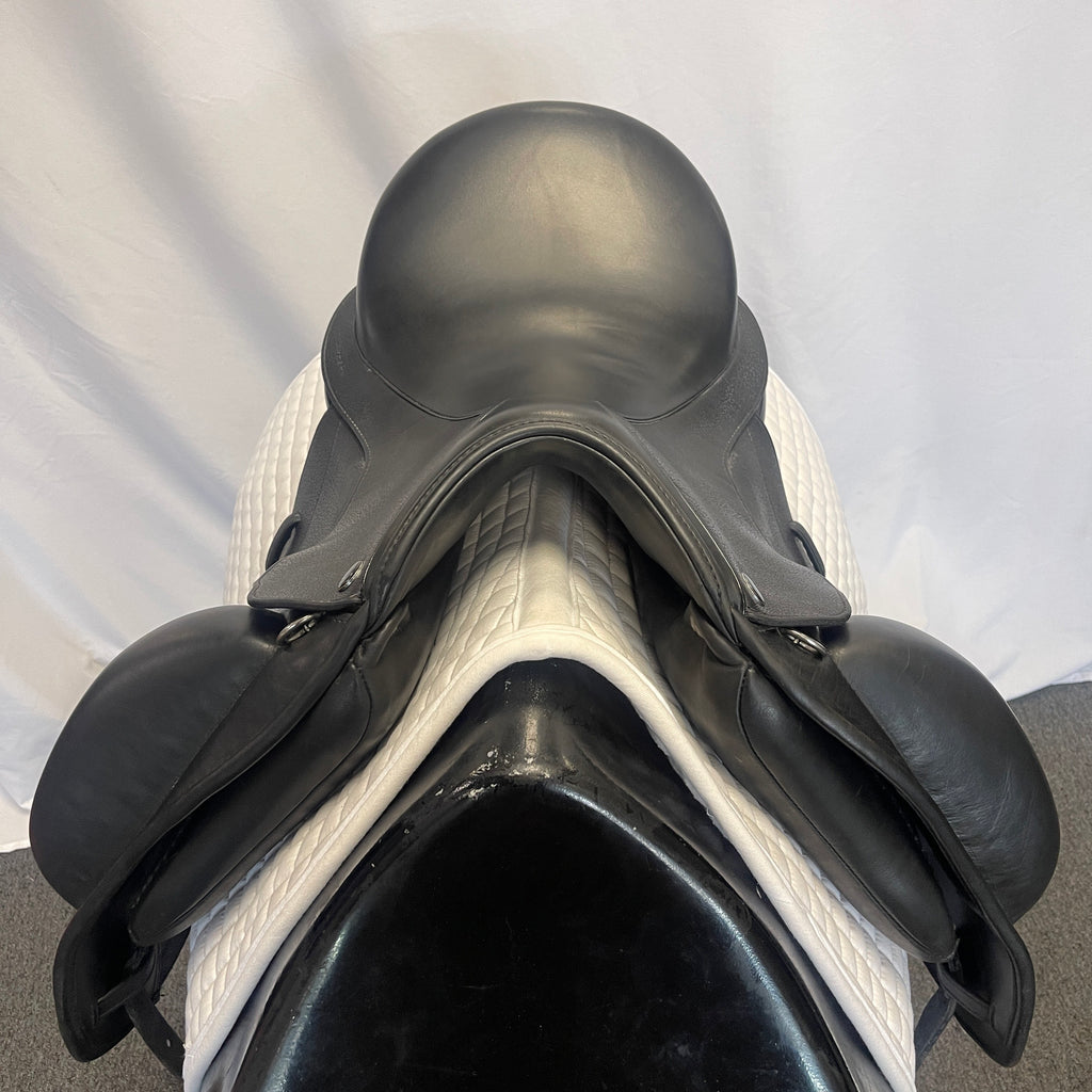 PRICE DROP! Used Veritas Unitas 17.5" Dressage Saddle