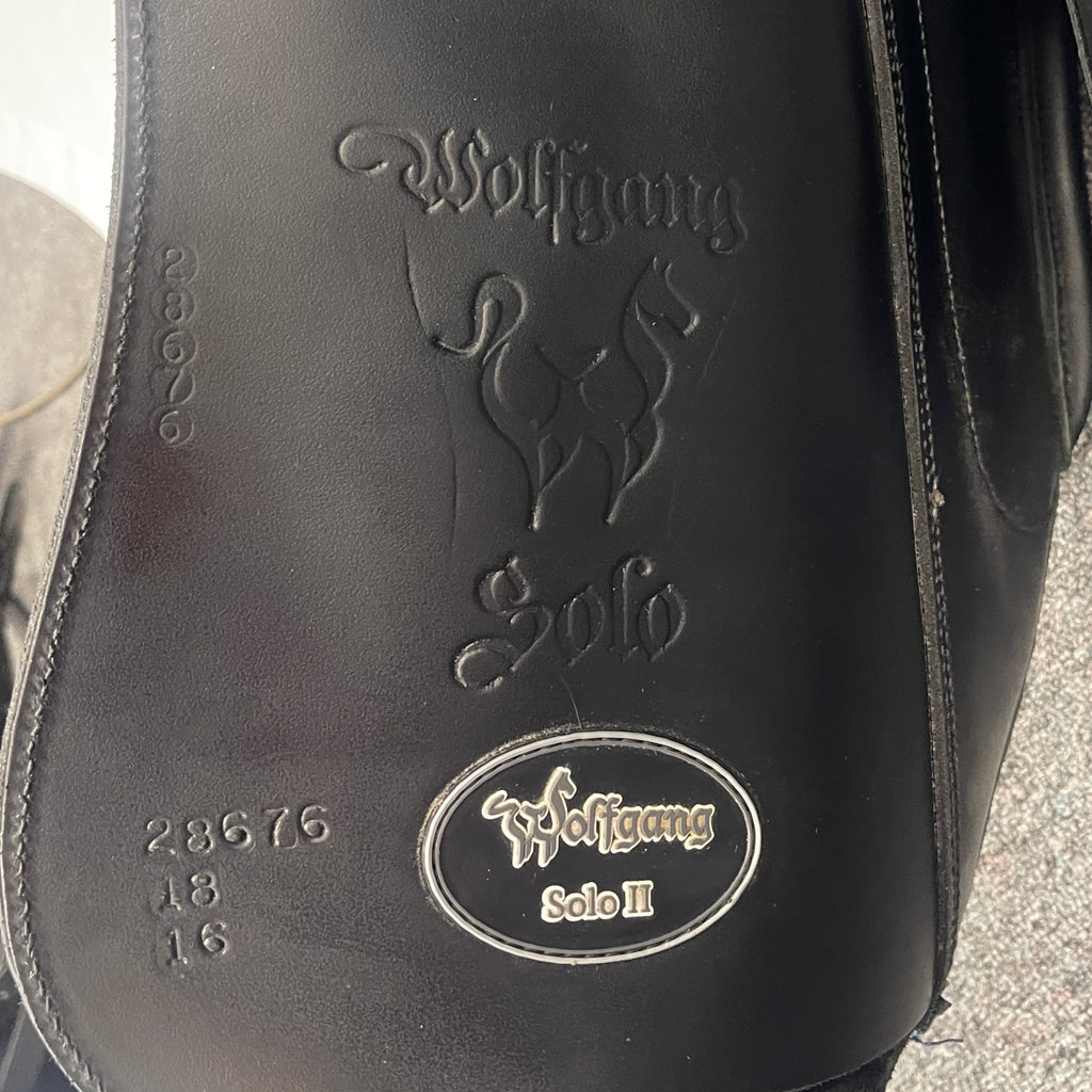 Used Custom Wolfgang Solo MKII 18" Dressage Saddle