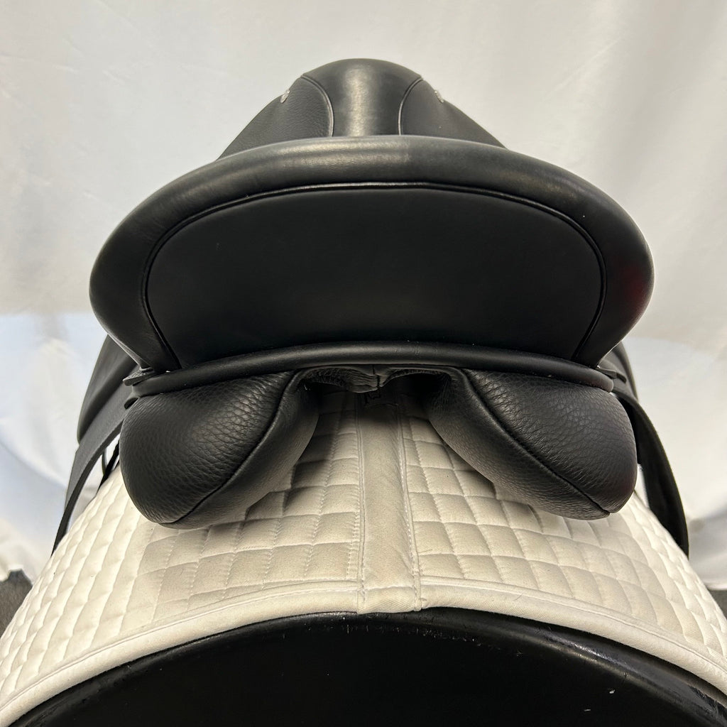 Demo Custom Wolfgang Solo Signature 17.5" Dressage Saddle