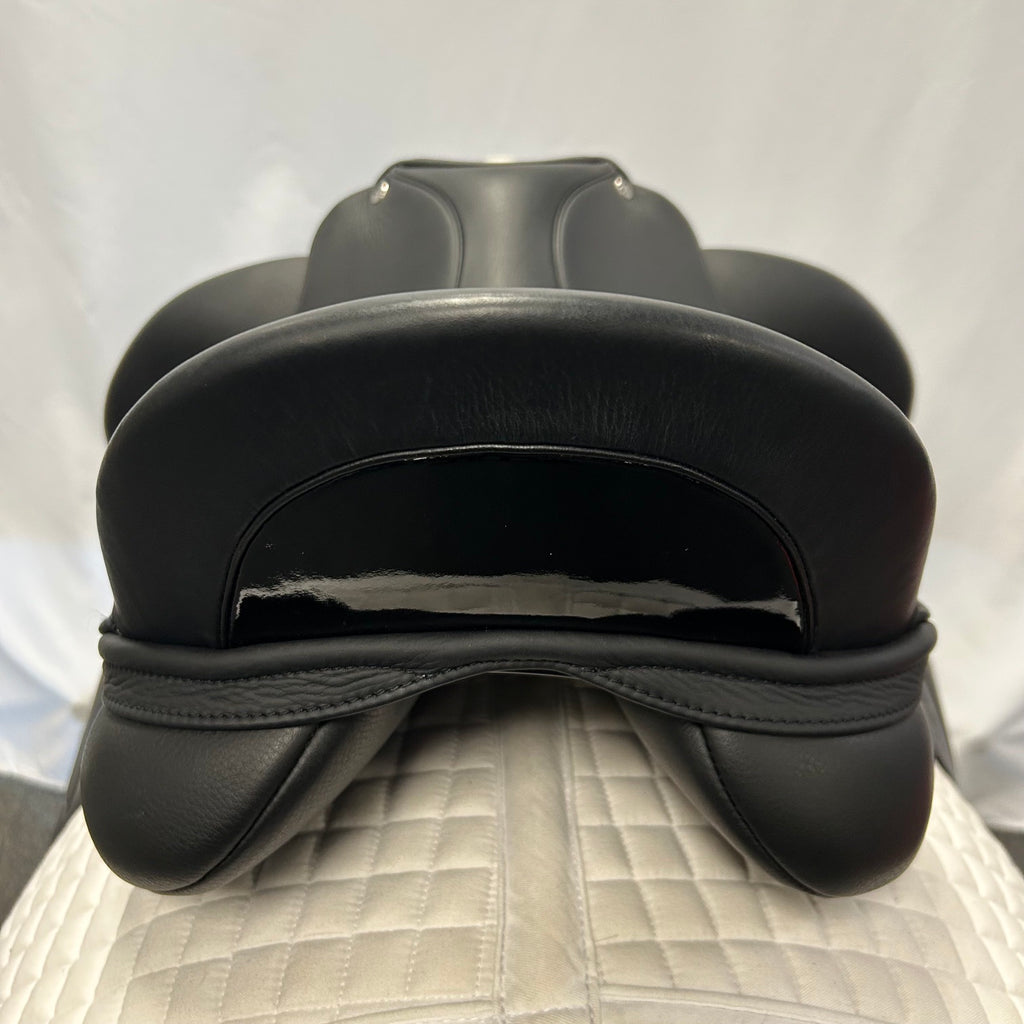 Demo Envy Aurora 17" Dressage Saddle