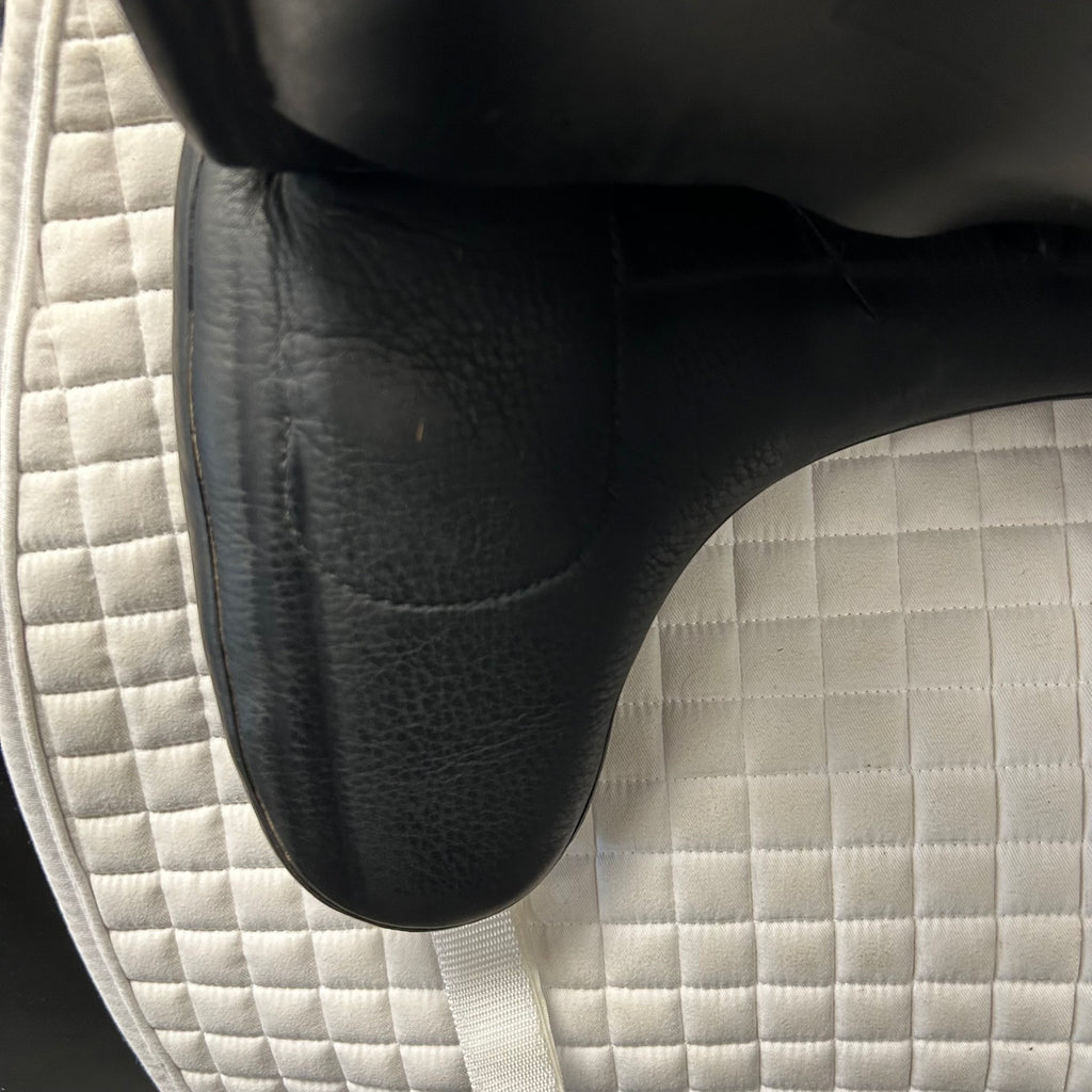 Used Sommer Flextra EQ 17.5" Dressage Saddle