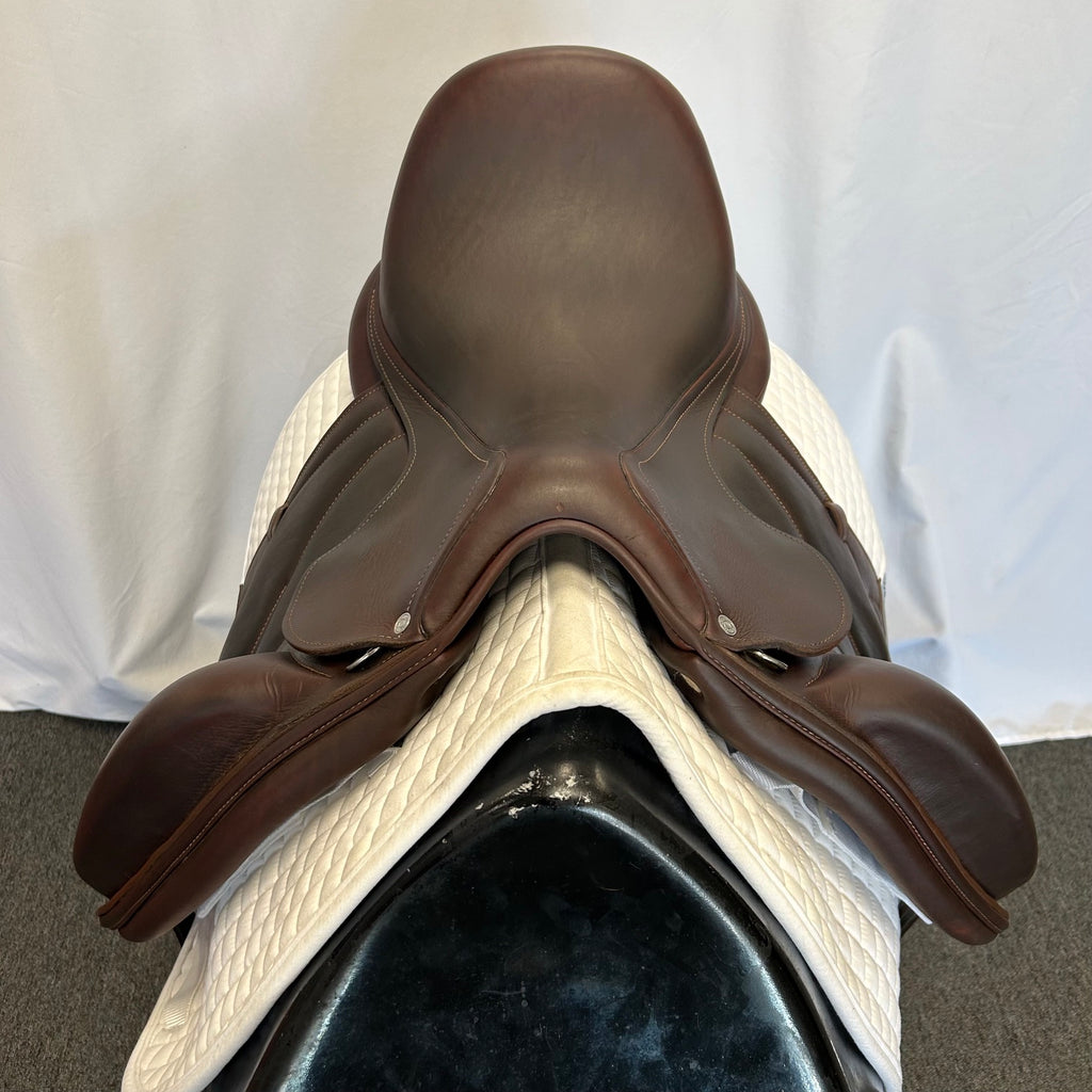 Used Antares Cadence 17.5" Monoflap Dressage Saddle
