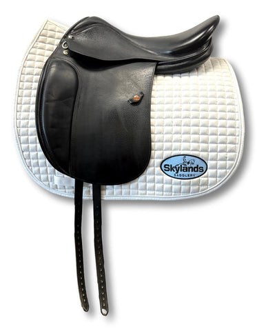 Used Schleese Infinity II 17.5" Dressage Saddle