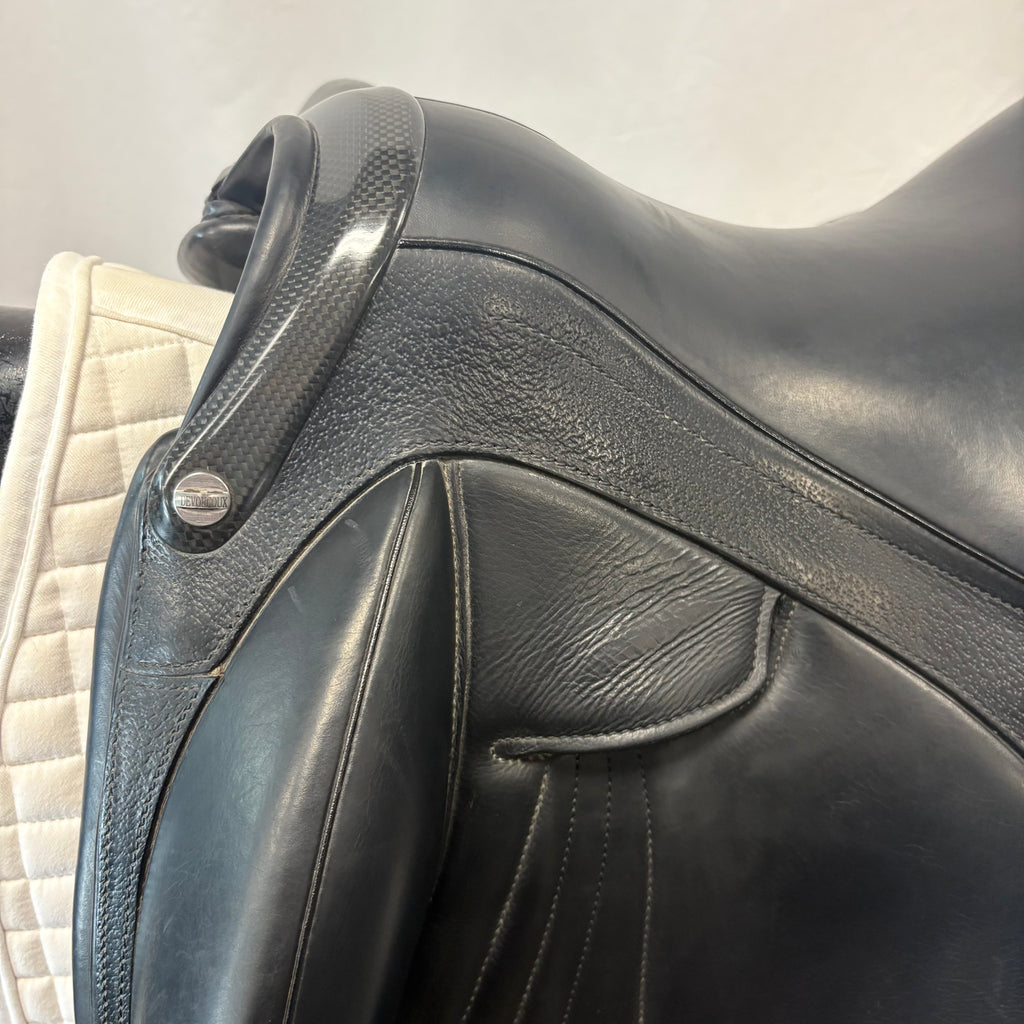 Used Devoucoux Makila Harmonie 17" Monoflap Dressage Saddle