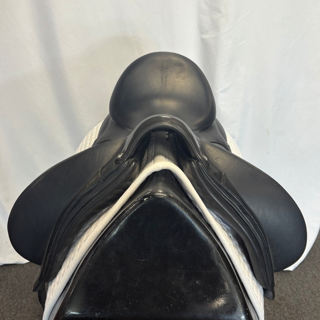 Used Devoucoux Makila Harmonie 17" Monoflap Dressage Saddle