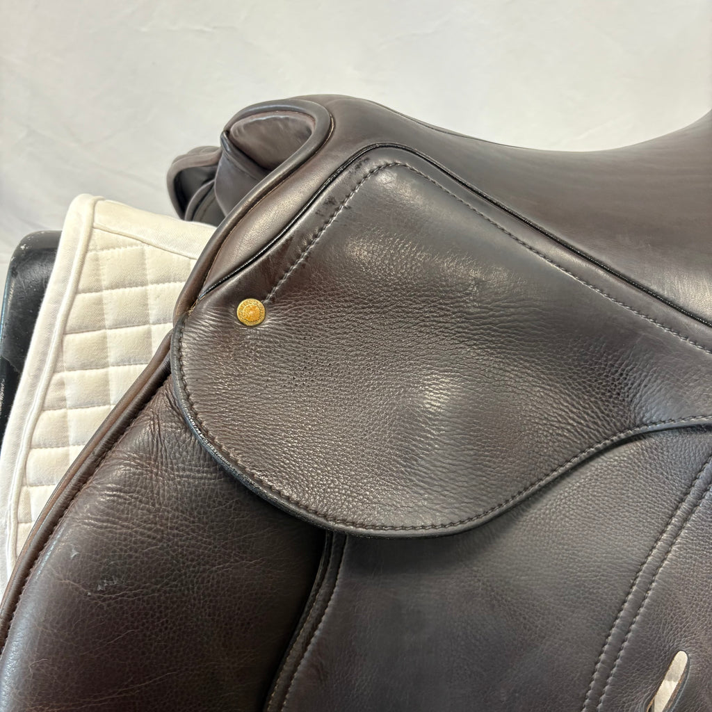 HOLD: Used Schleese Eagle 17.5" Jump Saddle