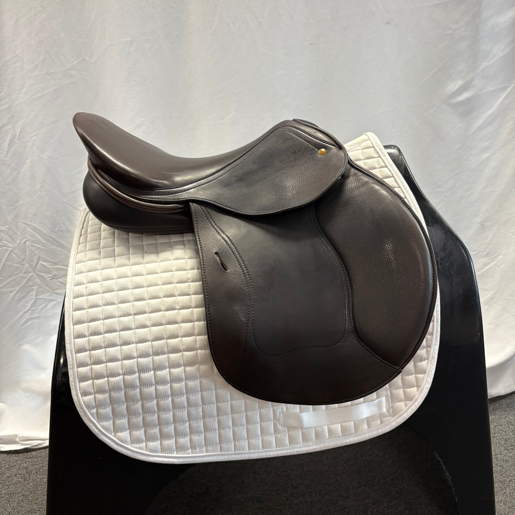 HOLD: Used Schleese Eagle 17.5" Jump Saddle