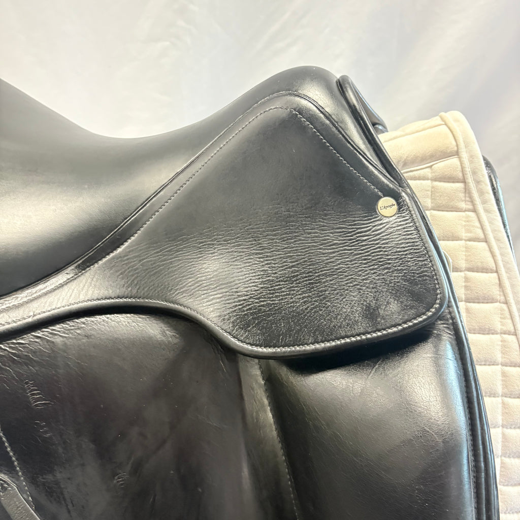 HOLD: Used L'Apogee 17" DL Dressage Saddle